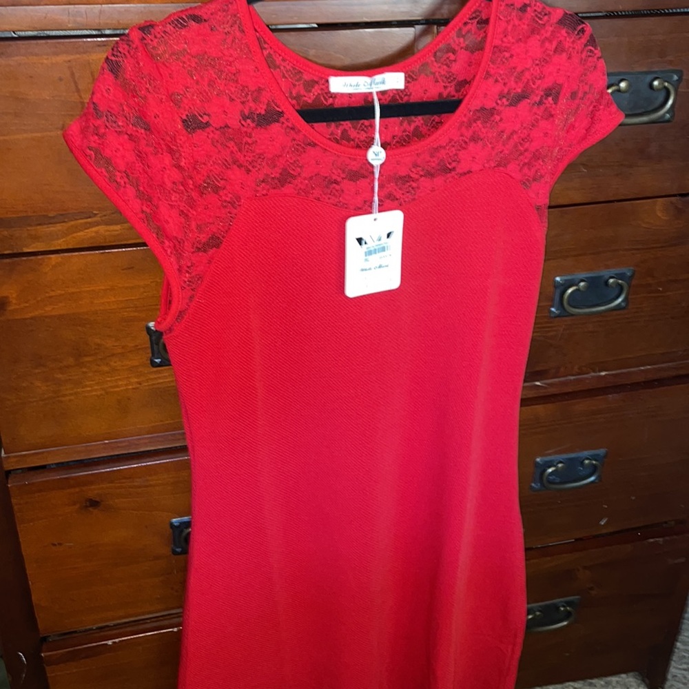 White Mark Lace Top Red dress